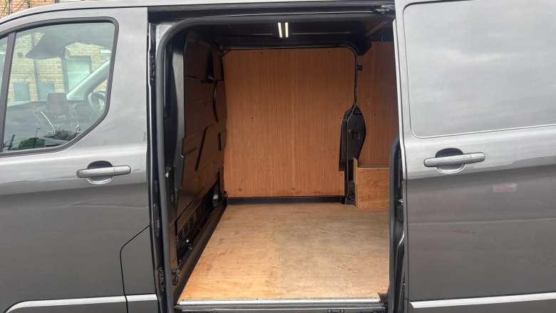 Ford Transit Custom 280 L1 Diesel Fwd 2.0 EcoBlue 130ps Low Roof Limited Van